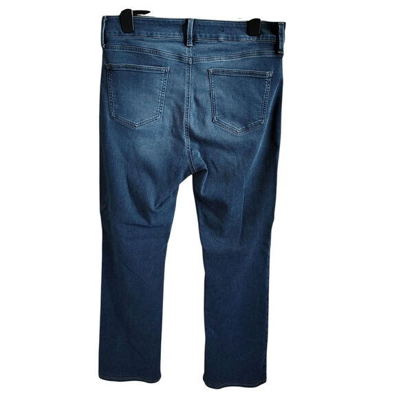 NYC Low Rise Curvy Bootcut Jeans Medium Wash Womens Size 8 - Picture 2 of 4